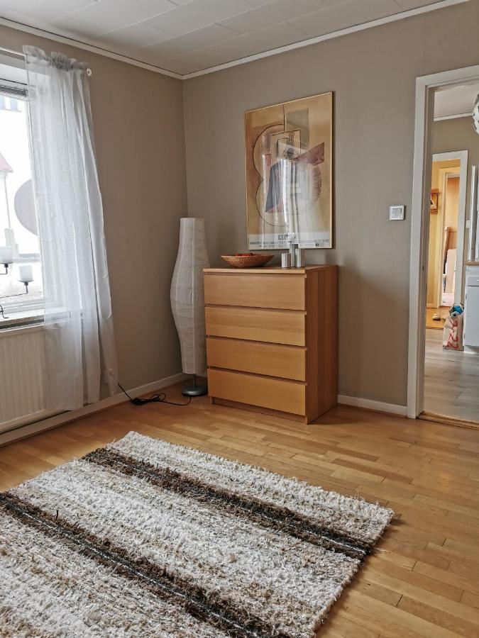 Gamla Skolan Rum & Oevernattning I Spjutstorp Apartment Exterior photo