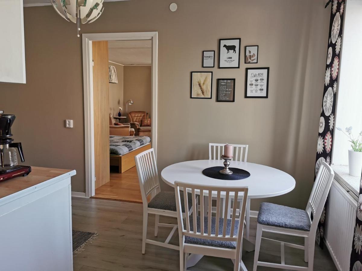 Gamla Skolan Rum & Oevernattning I Spjutstorp Apartment Exterior photo