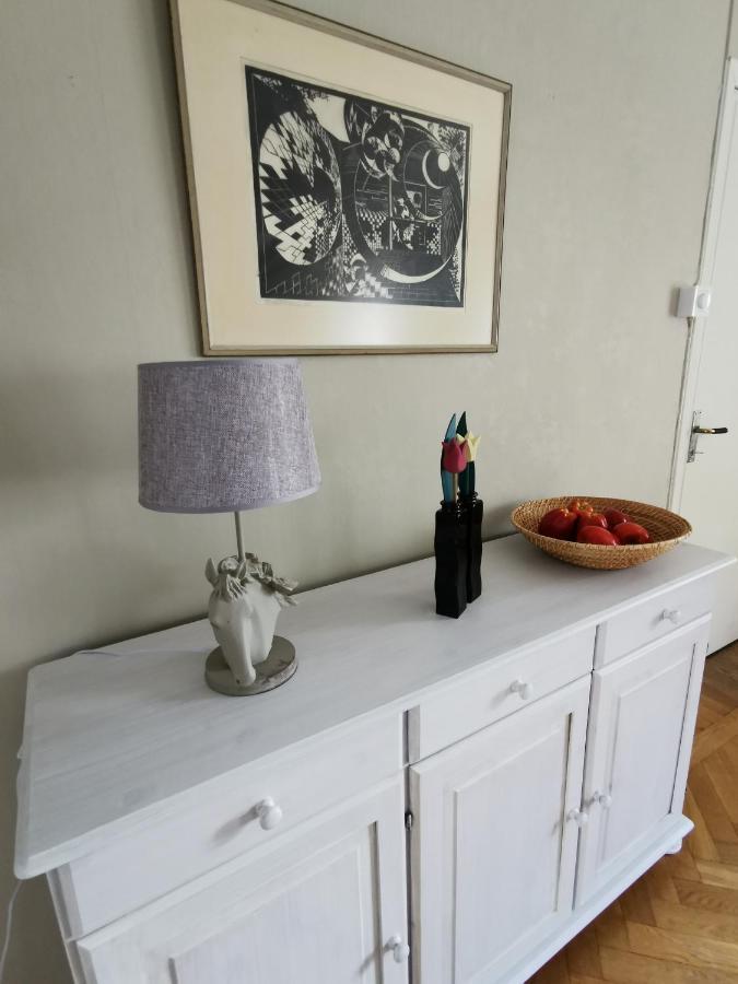 Gamla Skolan Rum & Oevernattning I Spjutstorp Apartment Exterior photo