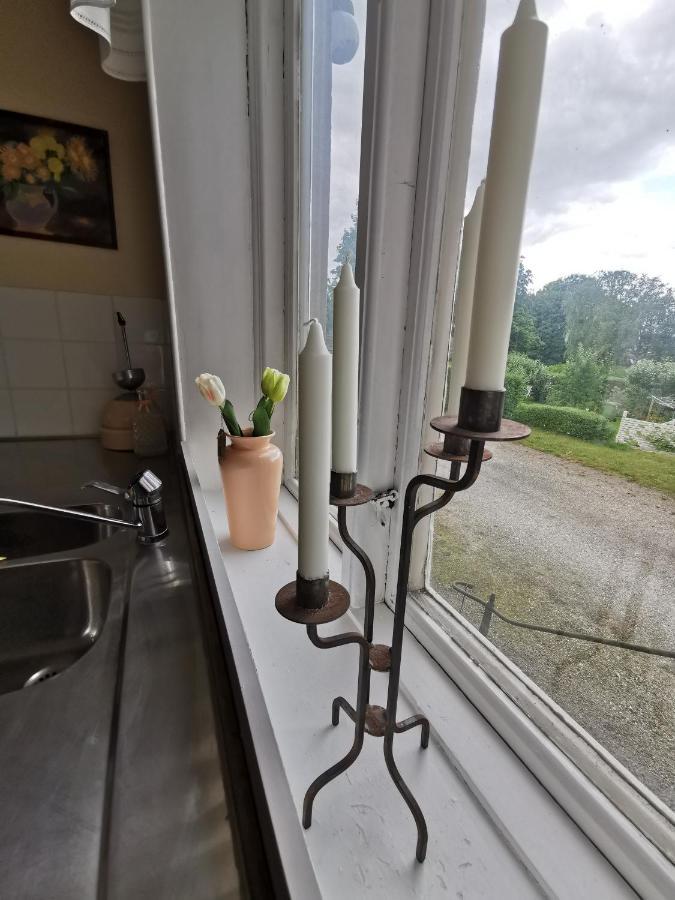 Gamla Skolan Rum & Oevernattning I Spjutstorp Apartment Exterior photo